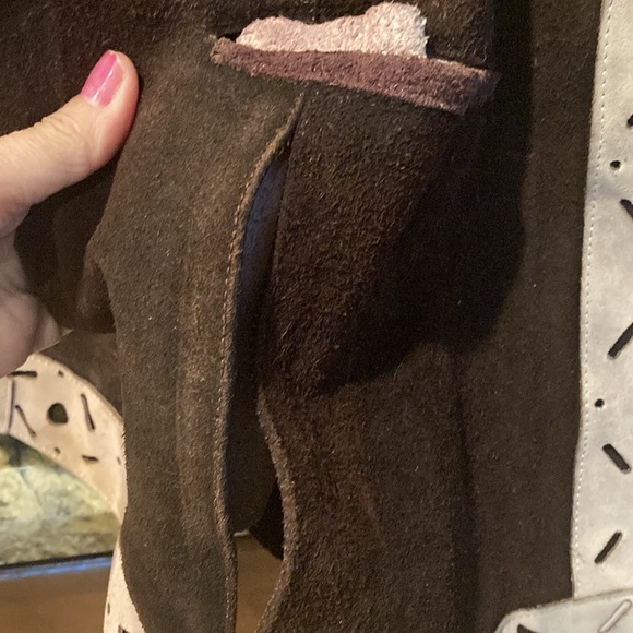 Vintage 60-70s suede cape/poncho jacket - Picture 6 of 13